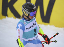Victime d'une erreur d'appréciation de la trajectoire sur la piste helvétique. 6swhmz 0tbqbhm