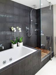 Sand, beige, light brown and milky colors should prevail in bathroom decor. Small Japanese Soaking Tub Soaking Tub Shower Combo With Bathtubs Small By Bathrooms I Japanese Bathroom Design Modern Bathroom Design Bathroom Interior Design