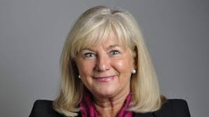 Stefan föddes i stockholm 1957, men han växte upp i en fosterfamilj i sunnersta utanför sollefteå. Moderatkvinnans Han Mot Lofven Val 2014 Expressen