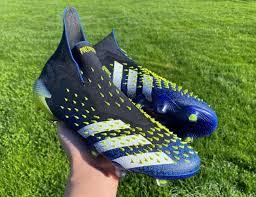 Entdecke adidas torwarthandschuhe in unserem onlineshop. Adidas Predator Freak Boot Review Soccer Cleats 101