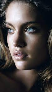 08 03 15 ブラックビューティー 人体 美人 顔