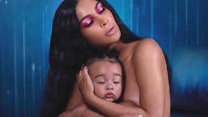Ihre kinder postet sie regelmäßig via social. Kim Kardashian Und Kanye West Haben Ihr Viertes Kind Bekommen Vogue Germany