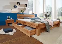 Holzbetten sind somit auch für schwerere menschen gut geeignet. Balkenbett 180x200 Massivholzbett Mit Bettkasten Wildbuche Elias