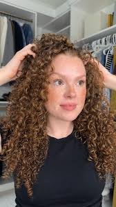 If I don’t style my hair immediately after I shower… I turn into 🦁 so  let’s style my hair together 😅 #curlyhair #curlyhairroutine @aveda #curly