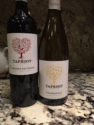 Wine With A Family Tree Label Family Tree Labels Wine Wine Bottle