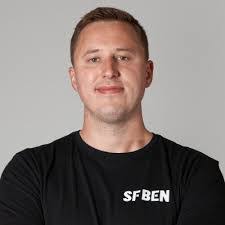 Jessica Romig's Instagram, Twitter & Facebook