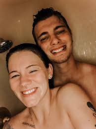 ashlyn graves (@ashlyngraves_)