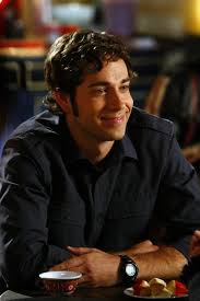 Zachary levi zachary quinto chuck bartowski famous men famous faces pretty people beautiful people high and tight haircut yvonne strahovski. Bild Zu Zachary Levi Chuck Bild Zachary Levi Filmstarts De