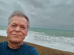 I'm still planning to run the race today at 3pm. Conditions are forecast to  be quite challenging with winds wsw bf5 gusting 7.