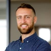 Seth Hauser's Instagram, Twitter & Facebook