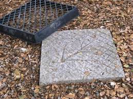 How To Make An Easy Stepping Stone Stepping Stones Stepping Stones Diy Concrete Diy