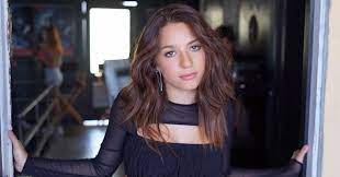 See more ideas about mackenzie ziegler, annie lablanc, annie and hayden. Details On The Hayden Summerall And Kenzie Ziegler Cheating Allegations