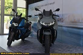 Elegan dari modenas mula diperkenalkan sejak 2004, dan elegan 250 terbaru bukan setakat facelift, kini datang dengan abs. Sym Cruisym 250i Vs Yamaha X Max 250