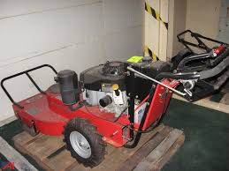 Maybe the culprit is your lawn mower battery — or maybe it's not. Auctions International Auction Nfta Surplus 10487 Item Simplicity Lawn Mower