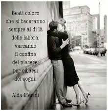 Alda Merini Foto D Amore Arte Del Bacio Foto