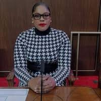 200+ "Youseline" profiles