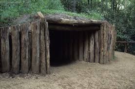 Traditional Winter Home With Earthen Roof In The Village Of Oconaluftee In The Appalachian M With Images Native American Heritage Native American Cherokee Cherokee History