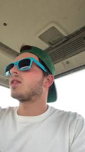 Robin Maret (@robertolanoixdecoco)