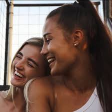 Minette van der Merwe and Bradley Lynch's Wedding Website