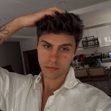 Seth Stuart (@sethstuart94)