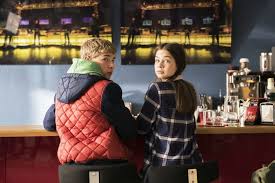 Alles dreht sich um ein paar, dessen kinderwunsch unerfüllt bleibt und das in einem urlaub auf eine harte belastungsprobe gestellt wird. Lux Kinos Dieses Bescheuerte Herz