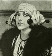 Cooking with the (Silent) Stars: Aileen Pringle's Pineapple Fruit Salad