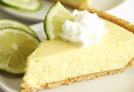 Voici Une Delicieuse Recette Tres Facile A Faire Pour Le Grand Classique De La Key Lime Pie Avec Une Croute Au Lime Recipes Keylime Pie Recipe Lime Pie Recipe