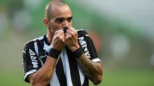 Named by his father after italian legend marco tardelli, diego plays as an attacking midfielder. Sportbuzz Presidente Do Atletico Mg Quebra O Silencio Sobre Futuro De Diego Tardelli