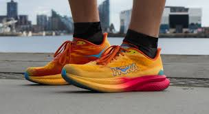 Hoka Mach 6