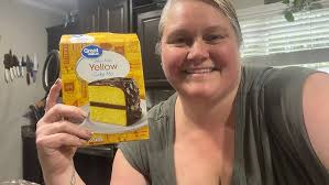 "Pineapple Paradise: Elevating Boxed Cake Mix with Tropical Delight"