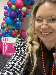 Haley Vickers's Instagram, Twitter & Facebook