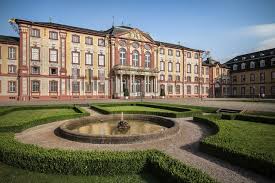Als freund können sie an vielen interessanten veranstaltungen und exkursionen teilnehmen sowie die schlösser und gärten in berlin und brandenburg intensiver erkunden. Staatliche Schlosser Und Garten Baden Wurttemberg Aus Bruchsal Wochenblatt Reporter