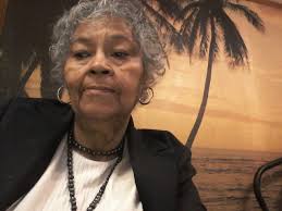 Amazon.com: Gloria Mae Hardaway: books, biography, latest update