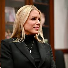 Pam Bondis Rise From Lobbyist to Attorney General Pick - The New York Times