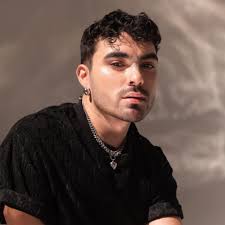 Dennis Arana (@DennisAranaOficial) • Facebook