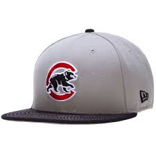Chicago Cubs Grey Crawl Bear With Navy Flat Bill Fitted Hat By New Era Chicago Cubs Chicagocubs Fitted Hats Chicago Cubs Outfit Chicago Cubs Hat