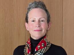 Stacy Hatch's Instagram, Twitter & Facebook