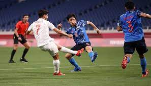 موقع جو فور كورة موقع رياضي مختص في رياضة كرة القدم العالمية والعربيه والرياضات الأخرى، بدأنا العمل منذ عام 2016 ومررنا على مراحل متعددة بدأنا بأسم أكشنها كووورة إلى أن وصلنا الى الأسم الحالي، ننقل الخبر كما ورد من جميع. Knrchy2 Bdrm7m