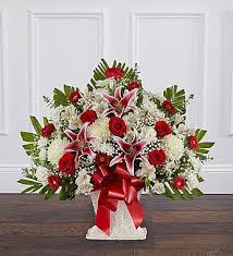 Red Rose And Lily Floor Basket In 2020 Funeral Flower Arrangements Basket Flower Arrangements Flower Arrangements