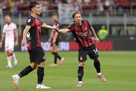 Luka Modric brilha no Milan e Casemiro exalta forma física do meia croata aos 40 anos