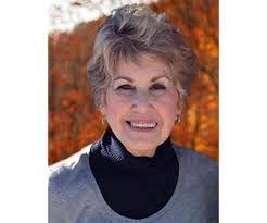 Carol Fogle's Instagram, Twitter & Facebook