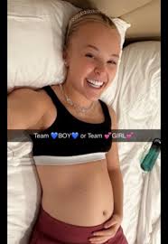 JoJo Siwa Sexy Pregnant - Fappenist