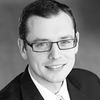 Chris Jauch's Instagram, Twitter & Facebook