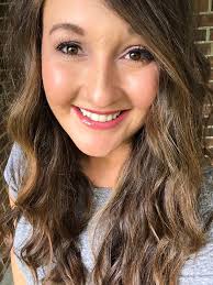 Drag Family Resemblance Look