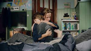 Alles isy 2018 full movie online myflixer. Alles Isy Film Kritik Trailer Filmdienst