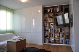 Einbauschrank wohnzimmer moderne schrankwände wohnzimmer schreibtisch esszimmerschrank wohnzimmerdesign wohnzimmerschränke haus mehrzweckmöbel einbauschrank ankleide zimmer einbauschrank küche einbauschrank ikea zimmer kleines wohnzimmer dekor küche weiß matt. Zwinz Umbau Einrichtung Wohnzimmer Regal Einbauschrank Hochglanz Weiss Eiche Massiv Schiebevorhange Zwinz Schreinerei Mobeltischlerei Inneneinrichtung Im Bohnenviertel Stuttgart