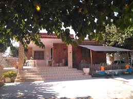 Nací el 23 de octubre de 1973 genuina de la cuidad de monterrey, n.l. Fantastica Casa De Campo Con Piscina Y Barbacoa