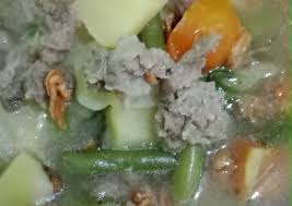 This entry was posted in artikel proses, daging, resep and tagged cara membuat sop iga ala chef, resep sop iga bandung, resep sop iga rempah, resep sop iga sapi ala restoran, resep sop iga sapi bening ala resto, resep sop iga sapi betawi, resep sop iga sapi royco, resep sop iga sapi rumahan, resep sop iga sapi sederhana, resep sop tulang sapi. Coba Deh Memasak Sop Daging Sapi Bening Ala Ibu Athfal Sedap