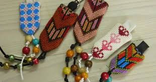 تطريز فلاحي فلسطيني ميداليات palestinian embroidery cross stitch designs things to sell