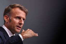 The Queen of Chicken and Rice - the ultimate guide to the scandal